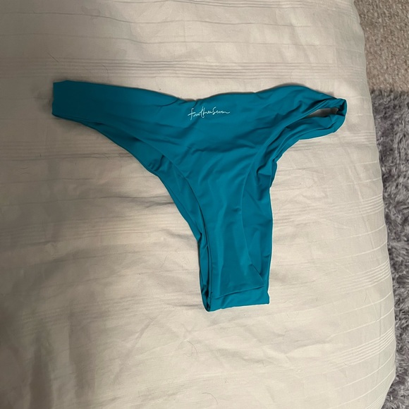 437 Kenzie Bottoms - Teal - Picture 4 of 6